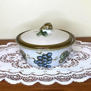 Vintage John B. Taylor Louisville Stoneware “Harvest Fig” Casserole or Baking Dish with Original Lid | Mid Century Modern Cookware