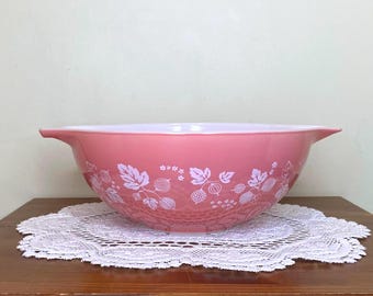 Set of 4 Pyrex Pink Gooseberry Cinderella Mixing Bowls - Etsy