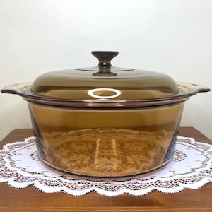 Vintage Visions Corning USA 5L Brown Glass Pot with PYREX Lid - Mid Century Modern Cookware - Vintage Cookware