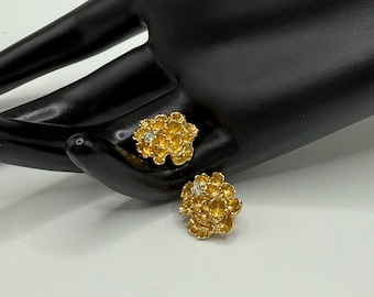 Vintage '76 AVON Flowerblaze Gold Tone Rhinestone Clip-on Earrings