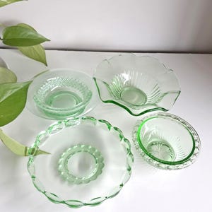 Vintage Green Glass Dish Bundle – Set of 4 Decorative Bowls – Depression Glass Lot