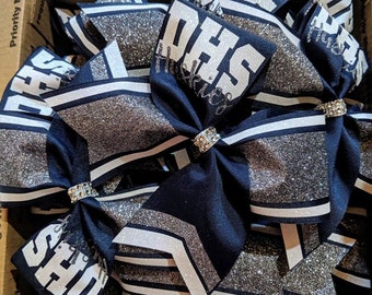 Scegli i colori e la stampa personalizzata / Disegna il fiocco da cheerleader / Glitter