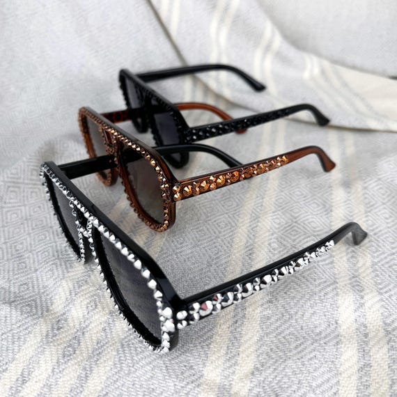 Rhinestone Aviator Style Sunglasses: Glam Festival Bling 
