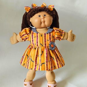 Geschikt voor Cabbage Patch-poppen en babypoppen van 40-45 cm (16-18 inch) en Halloween-jurkjes.