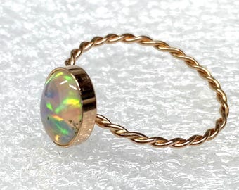 14k Rose gold twist band w oval bezel cup Ring Blank Mounting