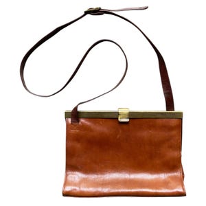CLAUDIO FERRICI Italy, Rich Brown Leather Shoulder Bag, Copper Hardware
