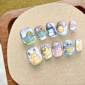 Uñas postizas hechas a mano/Uñas kawaii/Arte de uñas pintado a mano/Arte de uñas de Pokémon/Arte de uñas de dibujos animados de anime/Uñas de chica dulce y genial