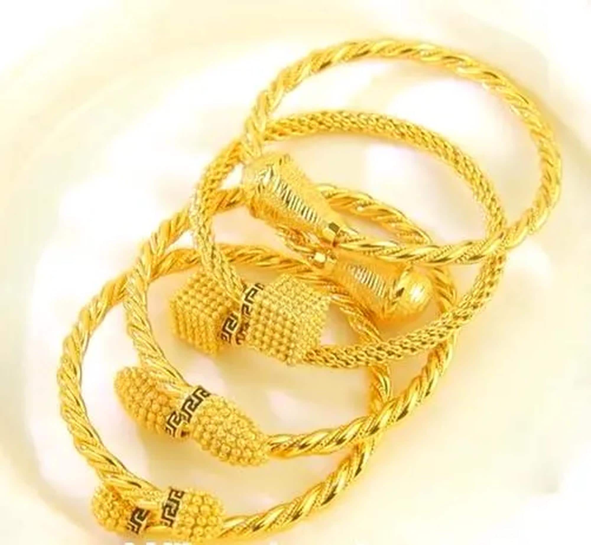 18k Saudi Gold Bracelet - Etsy