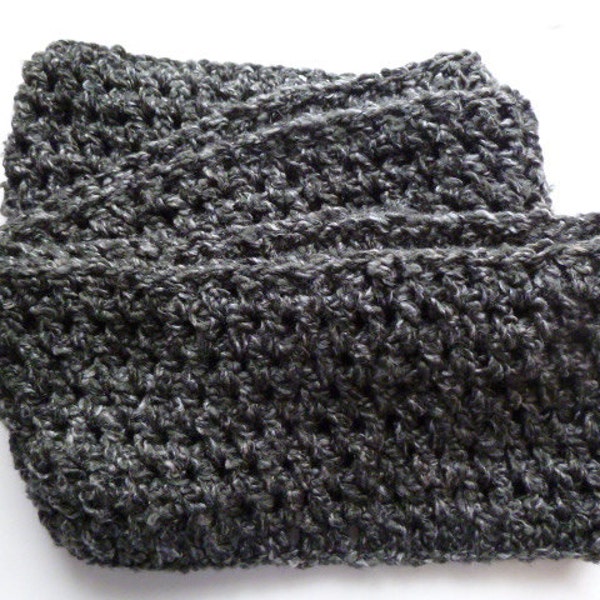 CLOSING SHOP SALE: Crocheted infinity scarf in Granite Gray