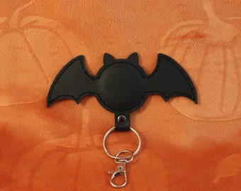 NFC Visitenkarte in Fledermausform: Digitaler Halloween Schlüsselanhänger aus Kunstleder