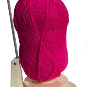 The Wool Jeanie Magnetic Pendulum Yarn Holder Spinning Feeder for Knitting and Crochet image 5