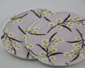 Reusable Cloth Breast Pads. Two sets (4 pads).  For nursing mothers.  Wattle print.