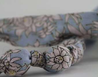 Blue Daisy White Stylish Fabric Nursing Babywearing Necklace Beads