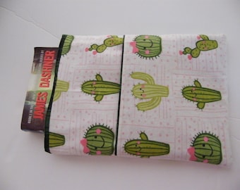 Cactus Padded book Case, book lover gift, Book Cozy, Ipad Cover, Birthday Gift Bookworm case, Graduation Tablet Case, Book Cover with pocket