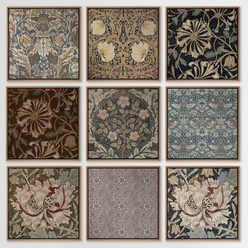 Puede incluir: Nueve impresiones enmarcadas de patrones florales vintage. Los patrones presentan varios colores, incluyendo azul, verde, marr&oacute;n y amarillo. Las impresiones son todas en formato cuadrado y tienen un marco de madera simple.