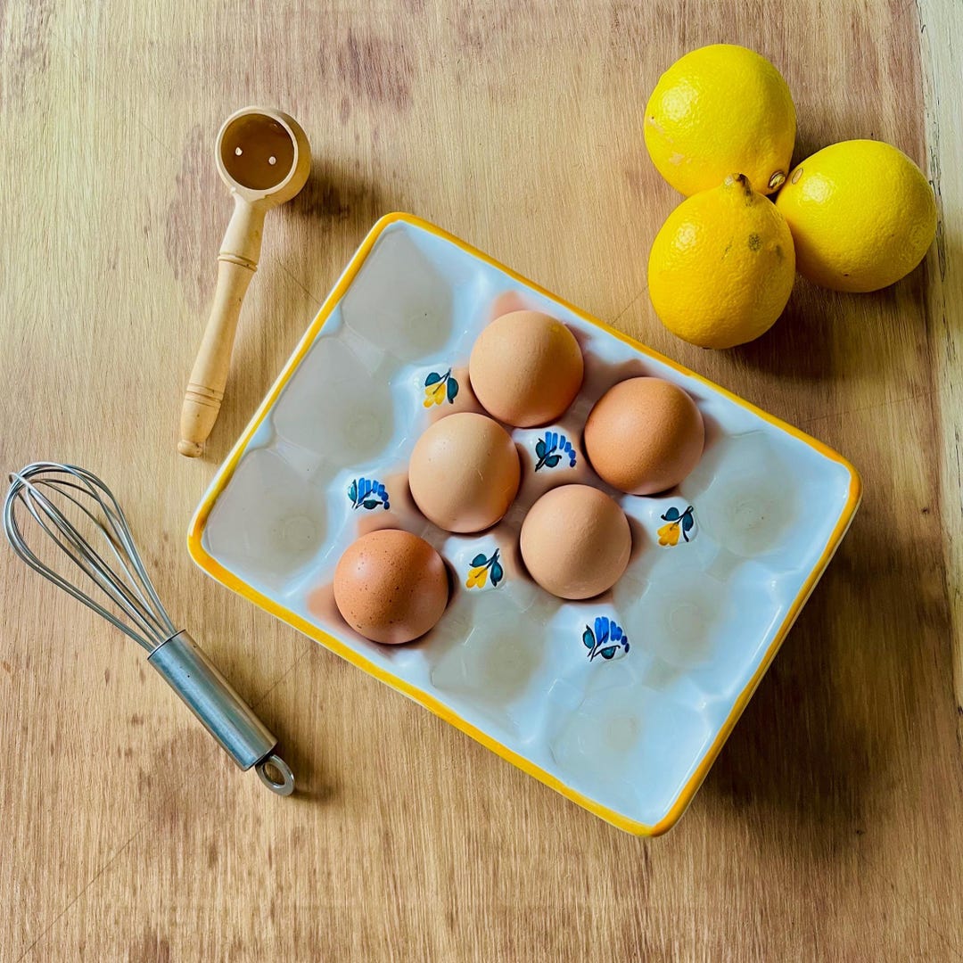 Traditional Norman ceramic egg box, authentic kitchen storage, handmade accessory - Box of 12, Chestnut