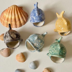 Poisson porte coton-tige, vide poche ou porte cure-dent en céramique, décoration originale pour cuisine, objet fait main, idée cadeau unique