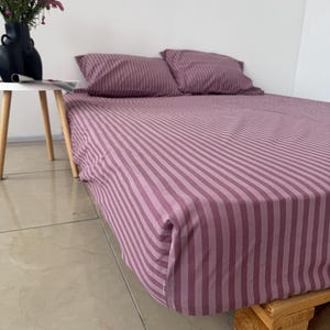 Lenzuolo con angoli elasticizzati a righe in cotone: biancheria da letto morbida ed elasticizzata - Vari colori