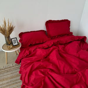 Red Ruffle Bedding 100 Cotton 4 Piece Set : Duvet Cover, 2 Pillowcases ...
