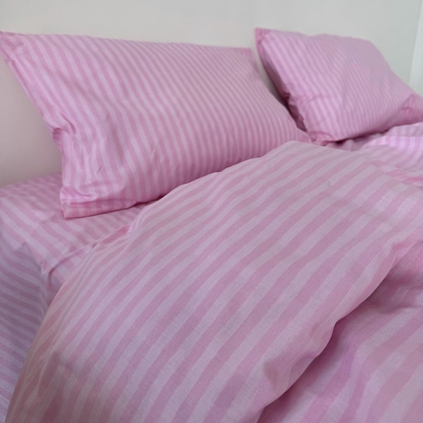 Rosa gestreiftes Baumwoll-Bettwäsche-Set: Bettbezug, Kissenbezüge, Bettlaken (4tlg