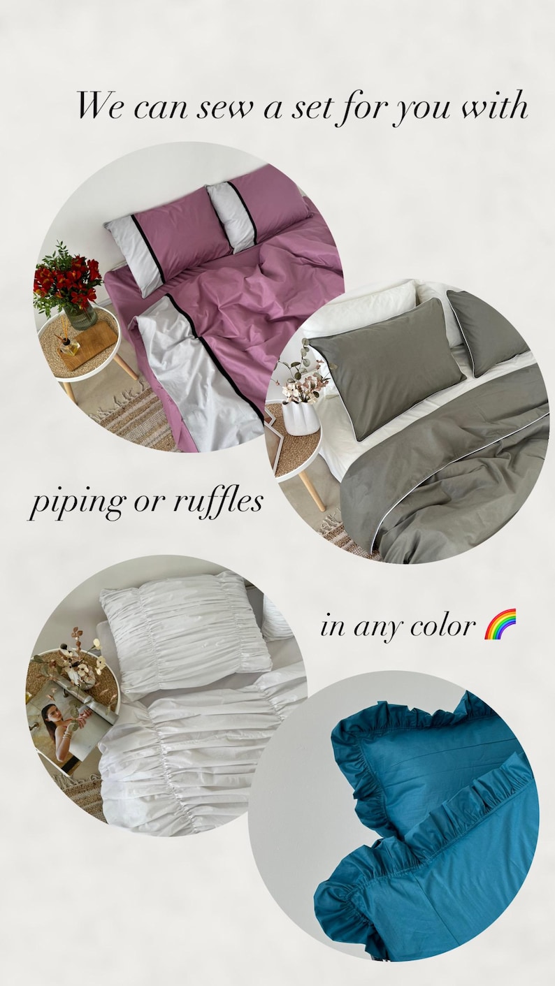 Puede incluir: Cuatro im&aacute;genes que muestran diferentes juegos de ropa de cama con ribetes o volantes. El texto "Podemos coser un juego para ti con ribetes o volantes en cualquier color" se muestra en la imagen. Los juegos de ropa de cama son en rosa, gris, blanco y azul.
