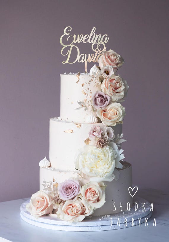 MINIOWELOVE | Cake topper WEDDING NAMES | Hochzeitsnamen | gold acrylic wedding names | Custom Gold Wedding Cake Topper