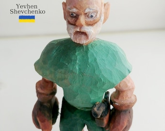 Hand-Carved Wooden Boxer Figurine: Sports Home Decor