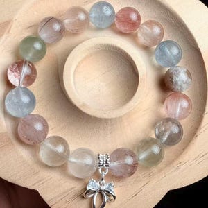 Rutil- & Phantomquarz Armband: Seltenes rosa Phantom, Schleifen Anhänger, Pastell Boho Schmuck (10 mm Perlen)