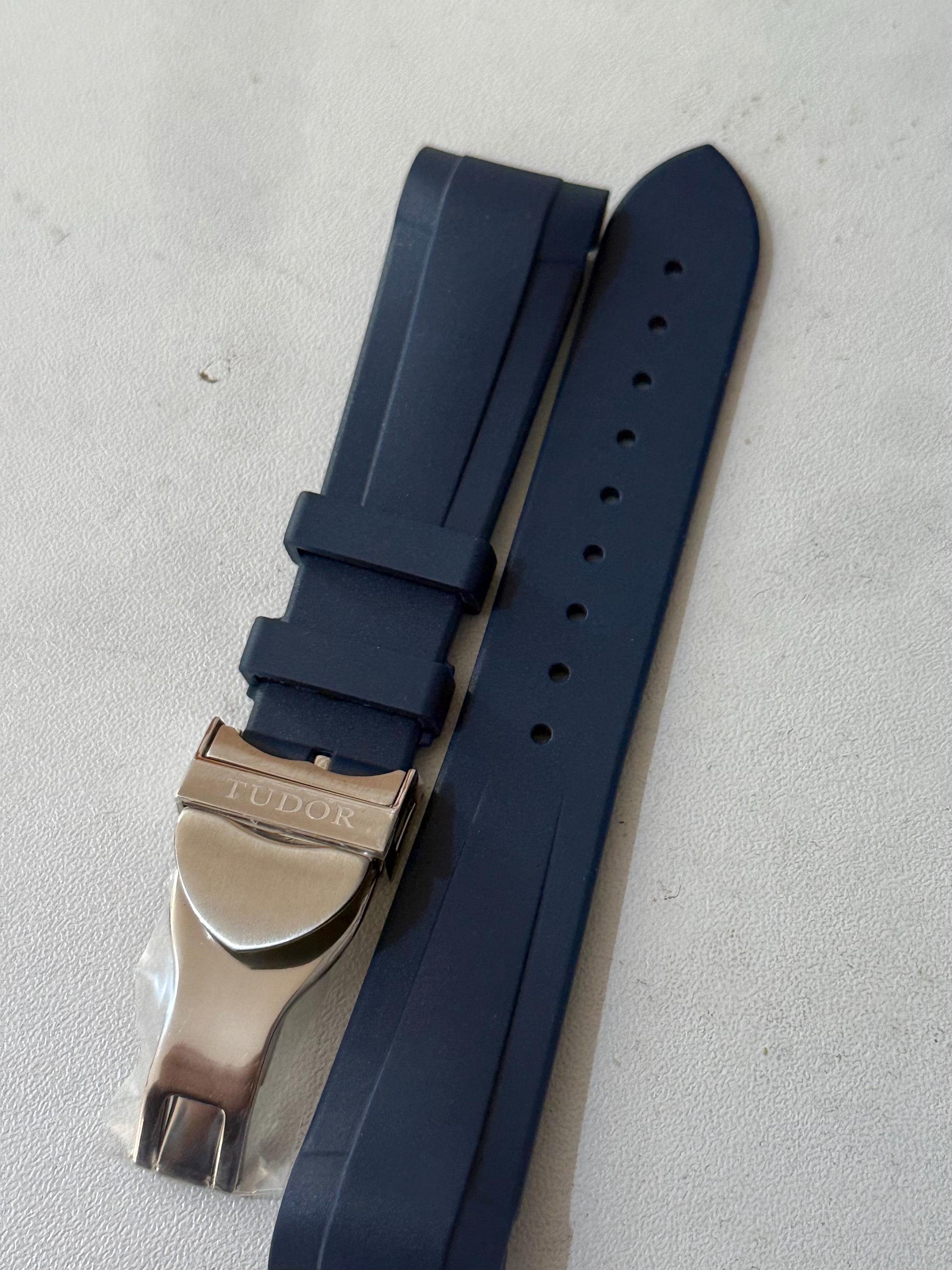 Tudor black bay rubber strap - Etsy 日本