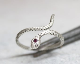 Sterling silver snake ring with pink zircon , Animal adjustable ring, Dainty snake ring , Minimalist ring , Gift for her