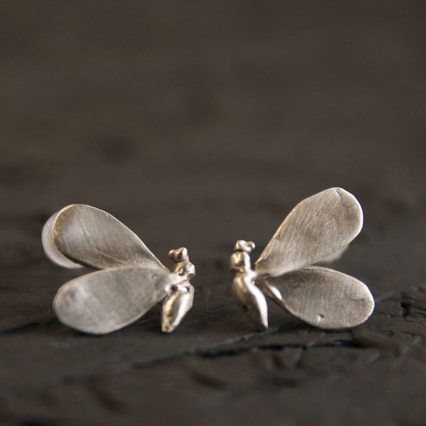 Bee stud earrings, Sterling silver Insect earring, Animal jewelry, Bee jewelry, Gift for friend