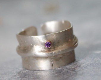 Chunky sterling silver ring with 2mm amethyst gemstone, Adjustable organic ring