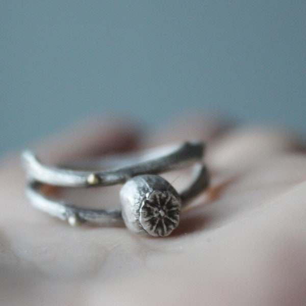 Poppy pod ring, Nature ring, Poppy pod Jewelry, Botanical ring , Double band ring, Engagement ring, Gift for girlfriend