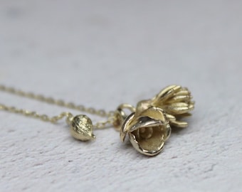 9 ct solid gold succulent charm necklace, Gold botanical necklace, Delicate gold necklace, Succulent jewelry, Gift for her