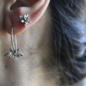 Succulent earrings , Silver Succulent jewelry , Flower earrings , Nature cast earrings , Gift for mom-Botanical jewelry image 8