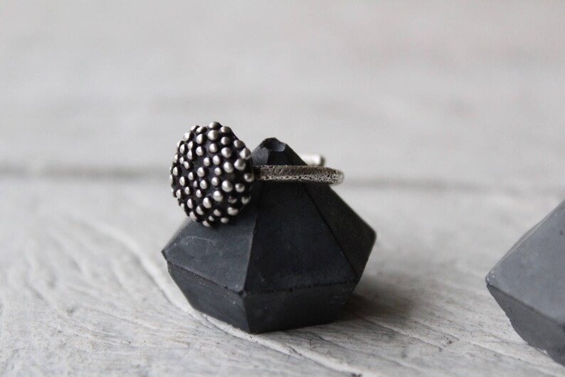 Polka dot ring-Women/'s ring-Organic jewelry Minimalist ring-Gift for her Dot ring-Sterling silver bubble ring-Statement ring-Granulation