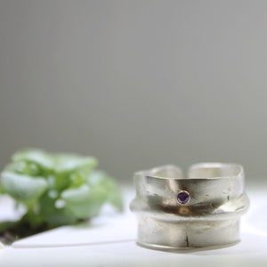 Chunky sterling silver ring with 2mm amethyst gemstone, Adjustable organic ring image 4