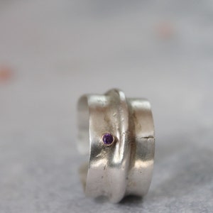 Chunky sterling silver ring with 2mm amethyst gemstone, Adjustable organic ring image 3