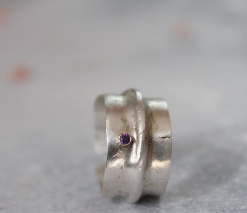 Chunky sterling silver ring with 2mm amethyst gemstone, Adjustable organic ring image 3