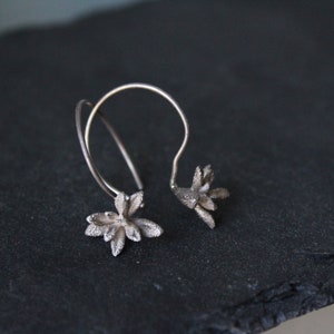 Succulent earrings , Silver Succulent jewelry , Flower earrings , Nature cast earrings , Gift for mom-Botanical jewelry image 3