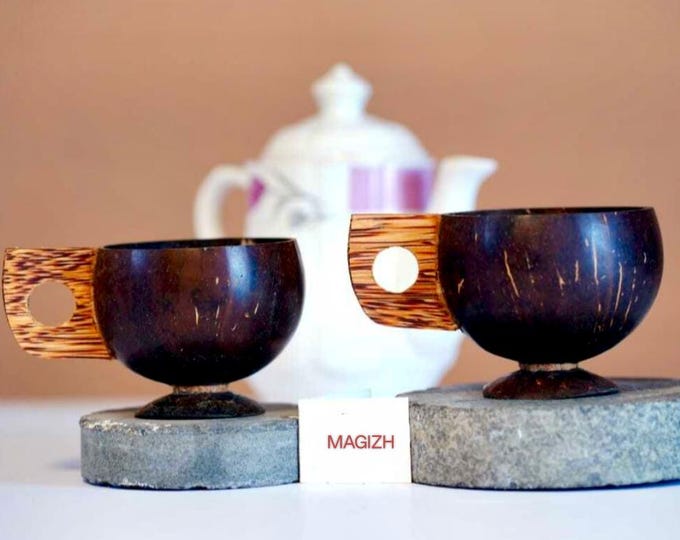 Handmade Coconut Shell Mug: Eco-Friendly Coffee Cup with Wooden Handle