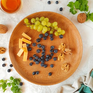 Eco-Friendly Wooden Plate - Hand-Carved Dinnerware, Rustic Tableware, Perfect for Appetizers or Side Dishes, Farmhouse Kitchen Style