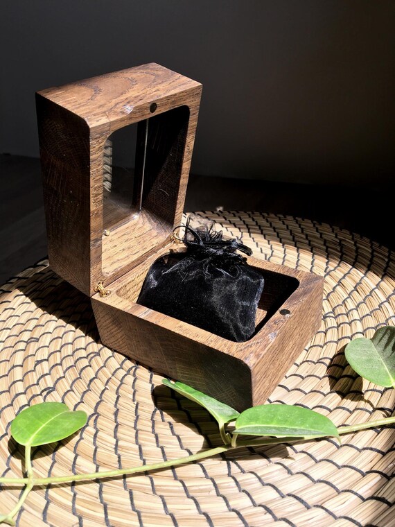 Small Wooden Pet Tribute Box With Glass Lid, Solid Oak Keepsake For Pet Hair, Ashes Or Collar, Unique Dog Cat Memory Storage, Eco Friendly