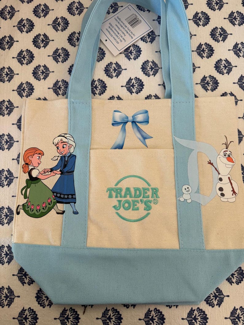 Minibolso personalizado de doble cara de Disney Frozen de Trader Joe's imagen 1