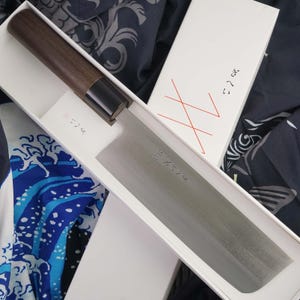 Nakiri Japanese kitchen knife Gihei Hamono SLD 16.5cm