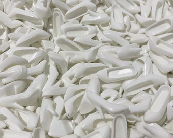 12 pares de tacones altos blancos para muñecas (aptos para muñecas de 11,5")