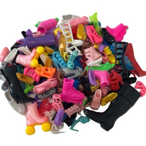 50 pairs Random Shoe Lot for Dolls-fits 11.5” dolls-Heels, Sandals,  Roller-skates, Boots, etc.