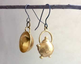 End Hunger Cause earrings- Sales of the Tea Pot Tea Cup earrings proceeds donated to Alameda County Community Food Bank