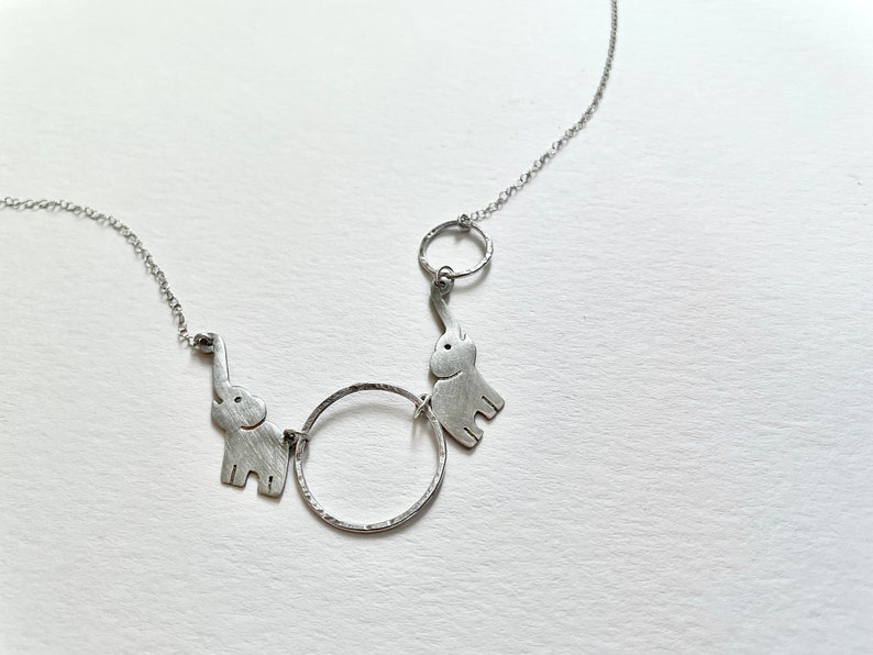 Lucky Loving Elephants necklace, sterling silver elephant couple circle necklace image 2