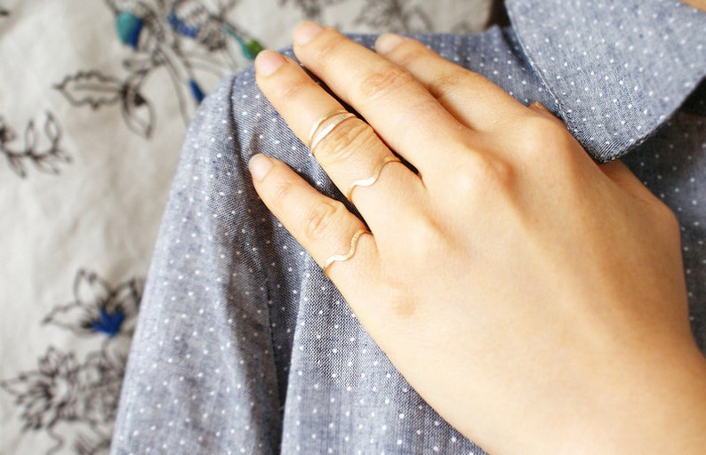 knuckle ring simple gold band sterling silver knuckle ring hammered spike ring Stacking ring